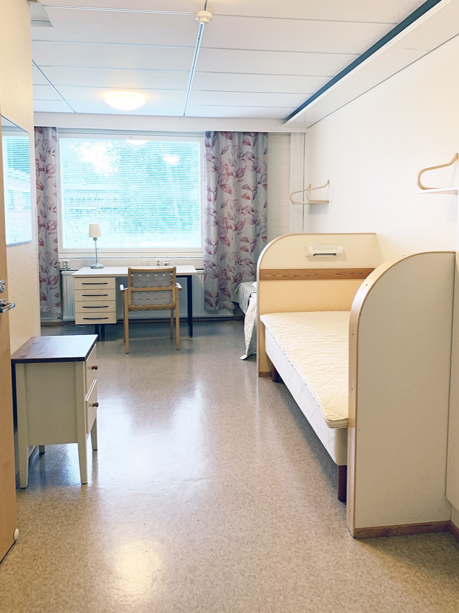 AhlmanEdun opiskelija-asuntola Annalan asuntolahuone.